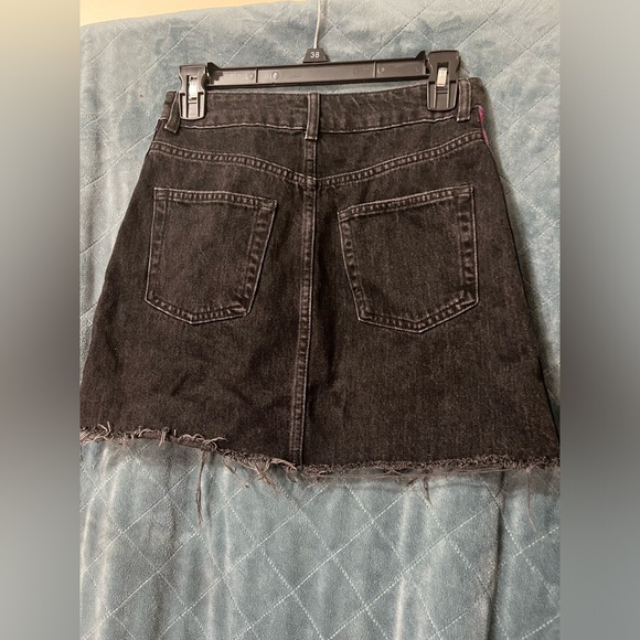 Women's Topshop Moto Black Denim Jean Mini Skirt Retro 90's Vibes - Picture 6 of 7